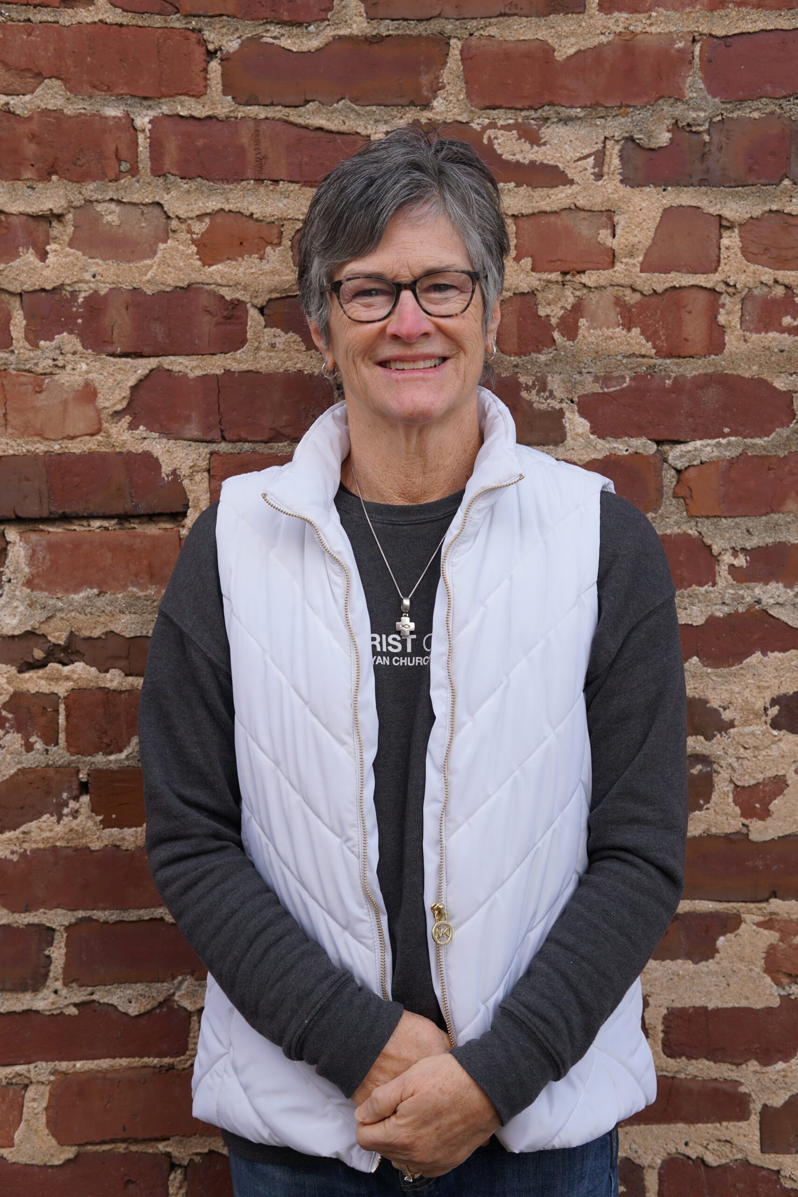 Sherry Thomas Headshot